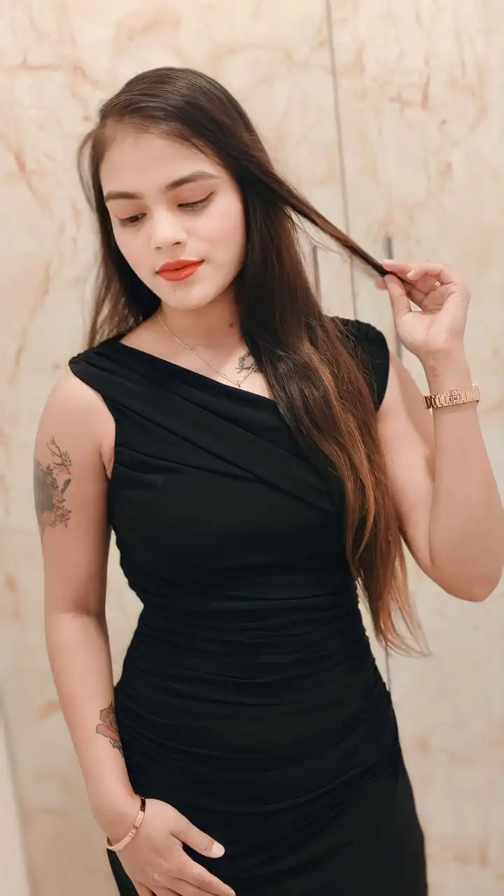 Charming Kanpur call girls service for special occasions